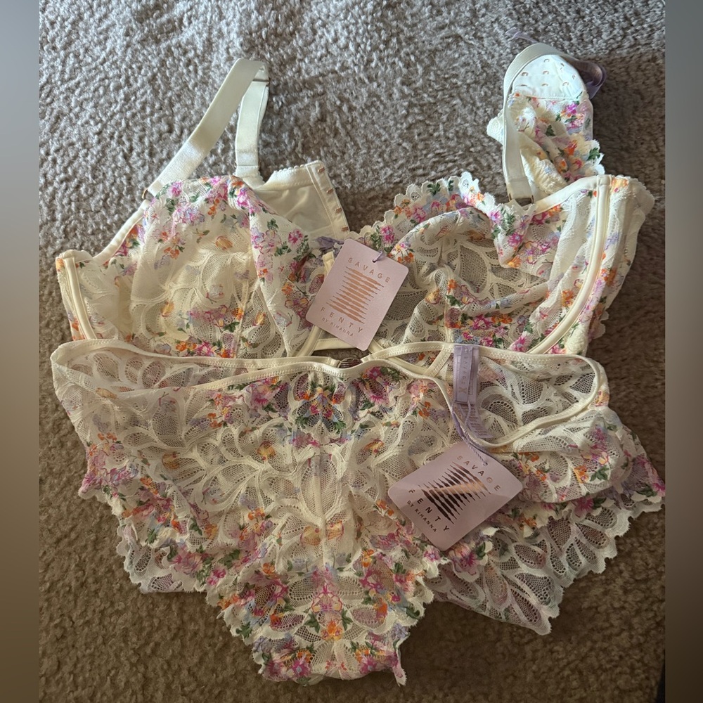 Savage x Fenty Savage Not Sorry Unlined Lace Balconette Bra and Cheeky Panty set